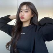 Kang Hyewon